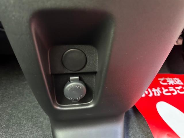 スペーシアカスタム ハイブリッドＸＳ　届出済未使用車・２ＷＤ・ＣＶＴ・ＬＥＤヘッドライト・電動パーキングブレーキ・シートヒーター・両側電動スライド・ステアリングヒーター・マルチユースフラップ・１５インチアルミ・ＵＳＢソケット・本革ハンドル（40枚目）