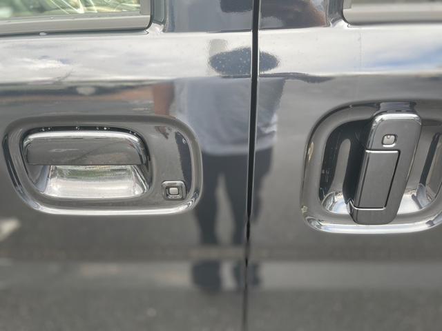 エブリイワゴン PZターボ ・届出済未使用車・2WD・CVT・ハイルーフ・片側電動スライドドア・セーフティサポート・LEDヘッドライト・オーバーヘッドシェルフ・アルミホイール・USB電源ソケット・プッシュスタート(16枚目)