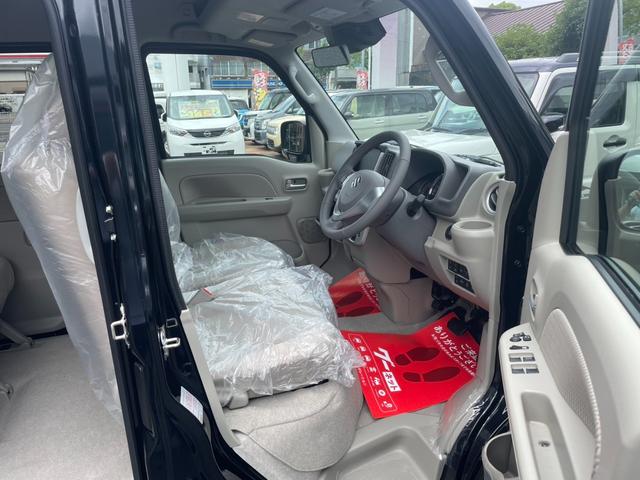 エブリイワゴン PZターボスペシャル 届出済未使用車・4WD・CVT・ハイルーフ・ターボ・両側電動スライドドア・オートステップ・シートヒーター・ルーフコンソール・オートエアコン・プッシュスタート・アルミホイール(25枚目)