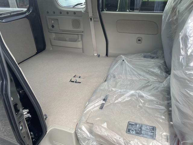 エブリイワゴン PZターボスペシャル 届出済未使用車・4WD・CVT・ハイルーフ・ターボ・両側電動スライドドア・オートステップ・シートヒーター・ルーフコンソール・オートエアコン・プッシュスタート・アルミホイール(30枚目)