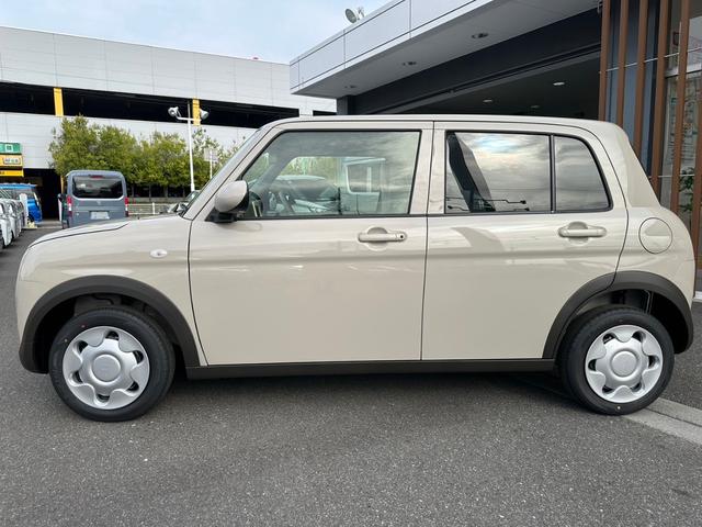 アルトラパン Ｇ　・届出済未使用車・２ＷＤ・ＣＶＴ・プッシュスタート・　シートヒーター・ＵＳＢ電源ソケット・スズキセーフティサポート・電動格納式ドアミラー・アイドリングストップ・ＡＢＳ・パーキングセンサー（12枚目）