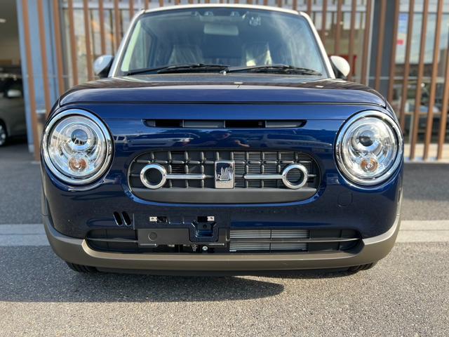 アルトラパンＬＣ Ｘ　２ＷＤ・ＡＴ・届出済未使用車・ツートンルーフ・スズキセーフティサポート・プッシュスタート・ＬＥＤヘッドライト・アルミホイール・シートヒーター・ＵＳＢ電源ソケット・６スピーカー・プレミアムＵＶガラス（10枚目）