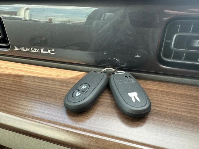 アルトラパンＬＣ Ｘ　・２ＷＤ・ＣＶＴ・届出済未使用車・スズキセーフティサポート・プッシュスタート・ＬＥＤヘッドライト・アルミホイール・シートヒーター・ＵＳＢ電源ソケット・６スピーカー・プレミアムＵＶガラス（29枚目）