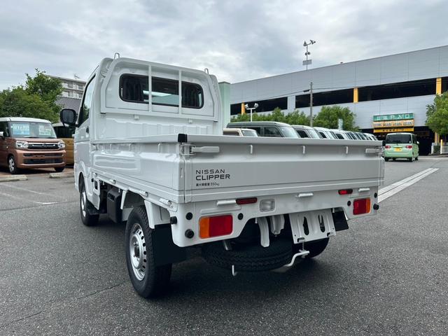 ＮＴ１００クリッパートラック ＤＸ　・届出済未使用車・４ＷＤ・５ＭＴ・キーレス・パワーウィンドウ・エアコン・パワステ・エアバック・キャリートラックＯＥＭ（16枚目）