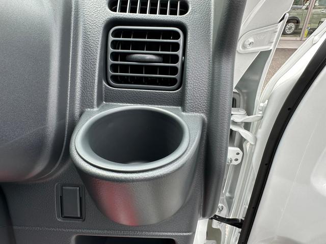 ＮＴ１００クリッパートラック ＤＸ　・届出済未使用車・４ＷＤ・５ＭＴ・キーレス・パワーウィンドウ・エアコン・パワステ・エアバック・キャリートラックＯＥＭ（35枚目）