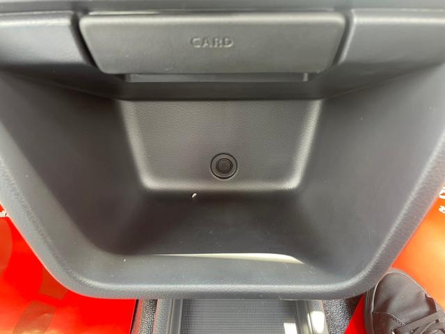 クリッパートラック ＤＸ　農繁仕様　・届出済未使用車・４ＷＤ・５ＭＴ・キーレス・パワーウィンドウ・エアコン・パワステ・ラジオデッキ・デフロック・ワーキングランプ・ゲートプロテクター・リアゲートチェーン・トリイプロテクター（43枚目）