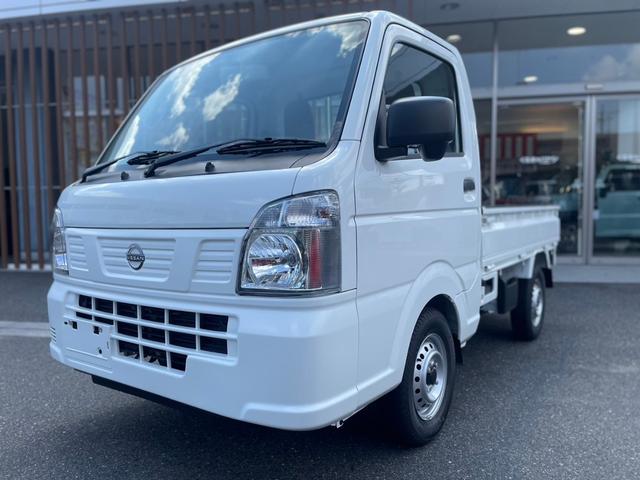 ＮＴ１００クリッパートラック ＤＸ農繁仕様　・届出済未使用車・４ＷＤ・５ＭＴ・キーレス・パワーウィンドウ・エアコン・パワステ・ラジオデッキ・デフロック・ワーキングランプ・ゲートプロテクター・リアゲートチェーン・トリイプロテクター（9枚目）