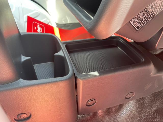 ＮＴ１００クリッパートラック ＤＸ農繁仕様　・届出済未使用車・４ＷＤ・５ＭＴ・キーレス・パワーウィンドウ・エアコン・パワステ・ラジオデッキ・デフロック・ワーキングランプ・ゲートプロテクター・リアゲートチェーン・トリイプロテクター（36枚目）