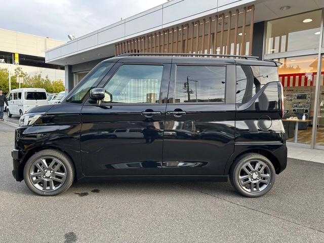 デリカミニ Ｇ　プレミアム　・届出済未使用車・２ＷＤ・ＣＶＴ・両側電動スライド・デジタルルームミラー・電動パーキングブレーキ・マイパイロット・シートヒーター・リアサーキュレーター・ステアリングヒーター・ルーフレール（12枚目）