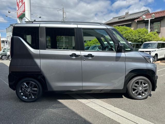 デリカミニ G プレミアム ・届出済未使用車・2WD・CVT・両側電動スライド・デジタルルームミラー・電動パーキングブレーキ・マイパイロット・シートヒーター・リアサーキュレーター・ステアリングヒーター・ルーフレール(13枚目)