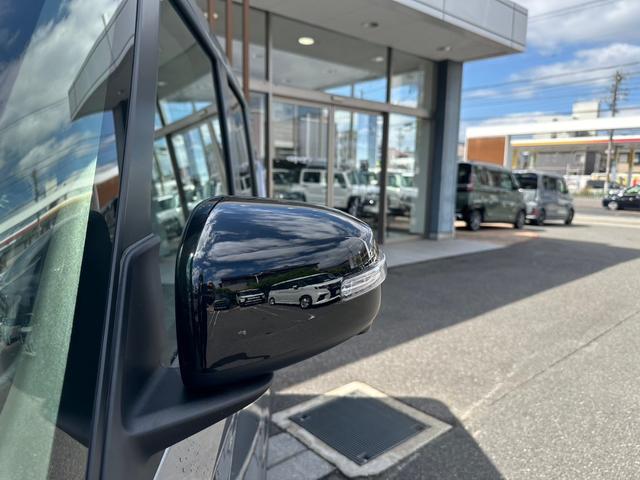 デリカミニ G プレミアム ・届出済未使用車・2WD・CVT・両側電動スライド・デジタルルームミラー・電動パーキングブレーキ・マイパイロット・シートヒーター・リアサーキュレーター・ステアリングヒーター・ルーフレール(17枚目)