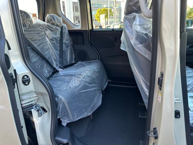 デリカミニ Ｇ　プレミアム　・届出済未使用車・２ＷＤ・ＣＶＴ・両側電動スライド・デジタルルームミラー・電動パーキングブレーキ・マイパイロット・シートヒーター・リアサーキュレーター・ステアリングヒーター・ルーフレール（21枚目）