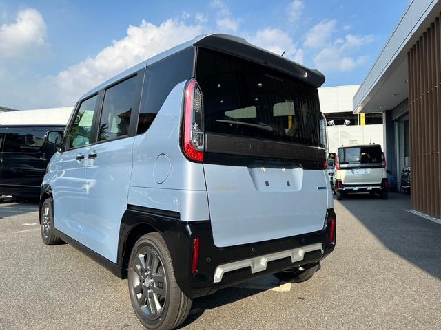 デリカミニ Ｇ　プレミアム　・届出済未使用車・２ＷＤ・ＣＶＴ・両側電動スライド・デジタルルームミラー・電動パーキングブレーキ・マイパイロット・シートヒーター・リアサーキュレーター・ステアリングヒーター・ルーフレール（14枚目）