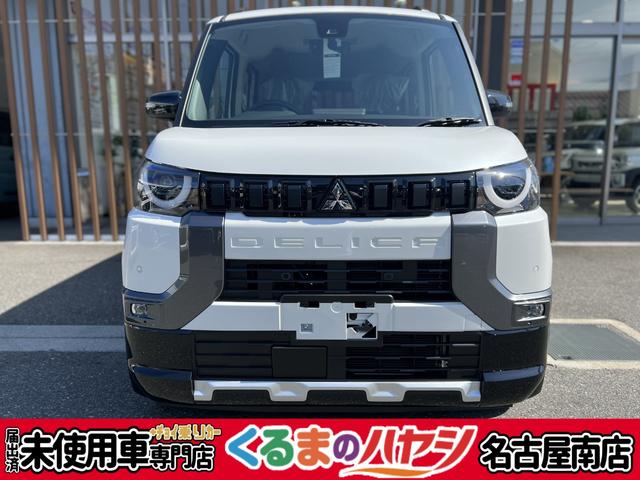 デリカミニ Ｇ　プレミアム　・届出済未使用車・２ＷＤ・ＣＶＴ・両側電動スライド・デジタルルームミラー・電動パーキングブレーキ・マイパイロット・シートヒーター・リアサーキュレーター・ステアリングヒーター・ルーフレール（8枚目）