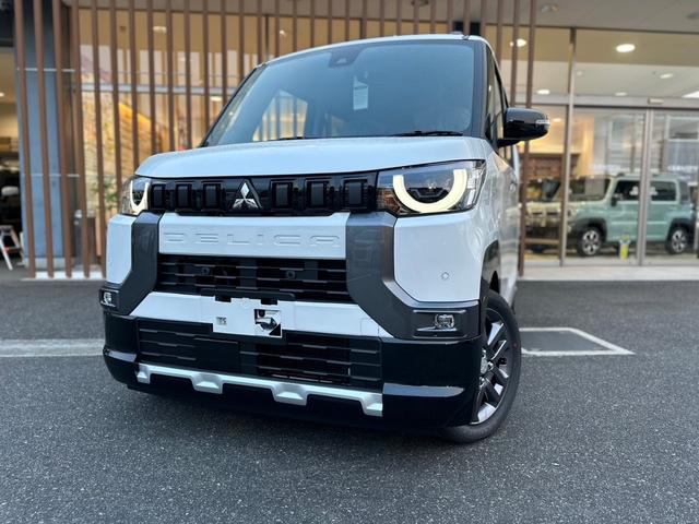 デリカミニ Ｇ　プレミアム　・届出済未使用車・２ＷＤ・ＣＶＴ・両側電動スライド・デジタルルームミラー・電動パーキングブレーキ・マイパイロット・シートヒーター・リアサーキュレーター・ステアリングヒーター・ルーフレール（9枚目）