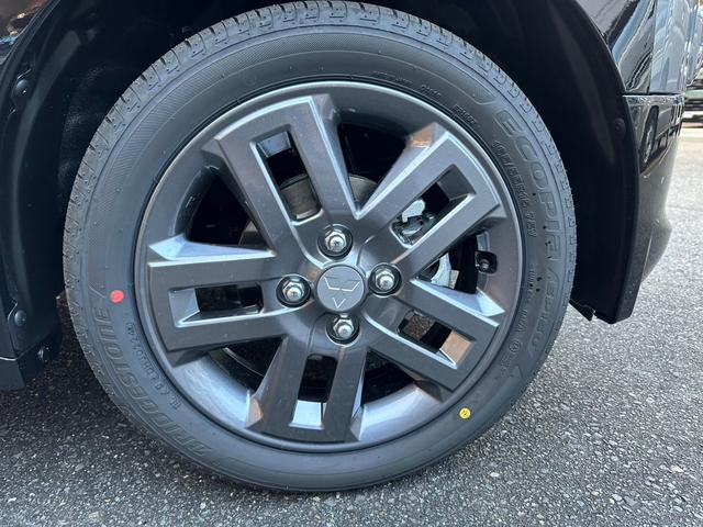 デリカミニ Ｇ　プレミアム　・届出済未使用車・２ＷＤ・ＣＶＴ・両側電動スライド・デジタルルームミラー・電動パーキングブレーキ・マイパイロット・シートヒーター・リアサーキュレーター・ステアリングヒーター・ルーフレール（21枚目）