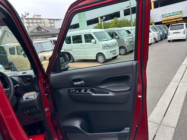 デリカミニ Ｇ　プレミアム　・届出済未使用車・２ＷＤ・ＣＶＴ・両側電動スライド・デジタルルームミラー・電動パーキングブレーキ・マイパイロット・シートヒーター・リアサーキュレーター・ステアリングヒーター・ルーフレール（22枚目）