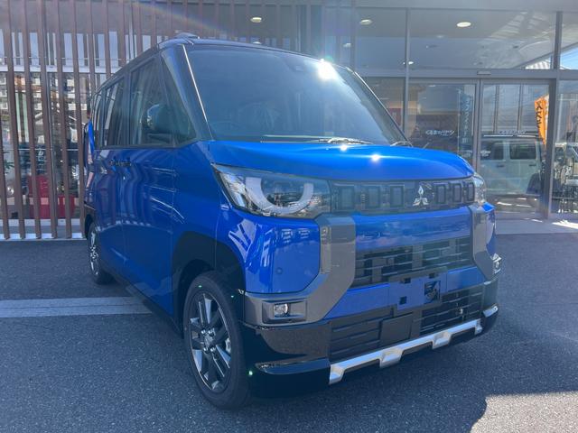 デリカミニ Ｇ　プレミアム　届出済未使用車・２ＷＤ・ＣＶＴ・両側電動スライド・デジタルルームミラー・電動パーキングブレーキ・マイパイロット・シートヒーター・リアサーキュレーター・ステアリングヒーター・ルーフレール（11枚目）