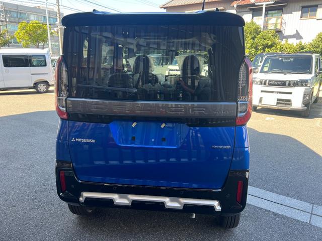 デリカミニ Ｇ　プレミアム　届出済未使用車・２ＷＤ・ＣＶＴ・両側電動スライド・デジタルルームミラー・電動パーキングブレーキ・マイパイロット・シートヒーター・リアサーキュレーター・ステアリングヒーター・ルーフレール（14枚目）