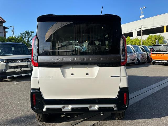 デリカミニ Ｇ　プレミアム　・届出済未使用車・２ＷＤ・ＣＶＴ・両側電動スライド・デジタルルームミラー・電動パーキングブレーキ・マイパイロット・シートヒーター・リアサーキュレーター・ステアリングヒーター・ルーフレール（15枚目）