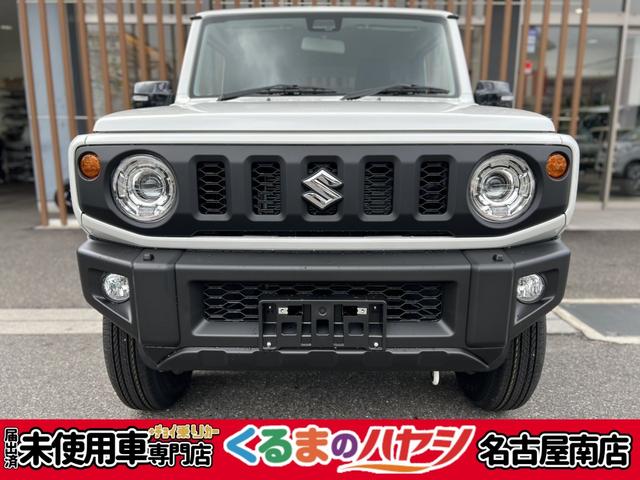ジムニー ＸＣ　・届出済未使用車・４ＷＤ・ＡＴ・プッシュスタート・シートヒーター・ＬＥＤヘッドライト・アルミホイール・スズキセーフティサポート・オートエアコン（8枚目）