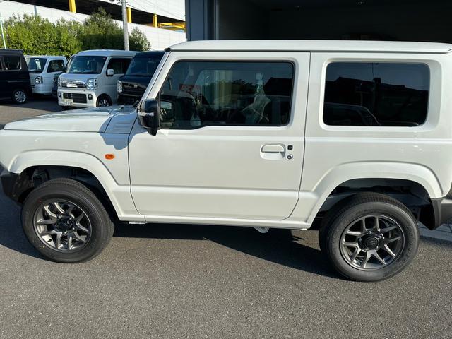 ジムニー ＸＣ　・届出済未使用車・４ＷＤ・ＡＴ・プッシュスタート・シートヒーター・ＬＥＤヘッドライト・アルミホイール・スズキセーフティサポート・オートエアコン（12枚目）