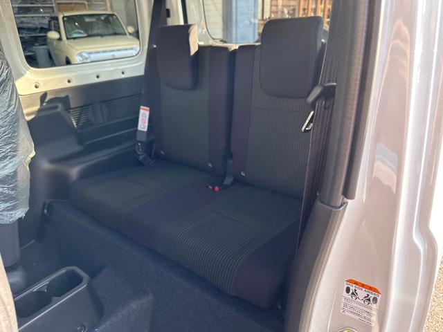 ジムニー ＸＣ　・届出済未使用車・４ＷＤ・ＡＴ・プッシュスタート・シートヒーター・ＬＥＤヘッドライト・アルミホイール・スズキセーフティサポート・オートエアコン（20枚目）