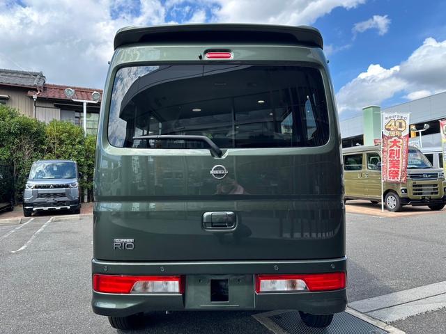 ＮＶ１００クリッパーリオ Ｅ　・届出済未使用車・２ＷＤ・ＣＶＴ・片側電動スライドドア・プッシュスタート・ターボ・シートヒーター・ＵＳＢ電源ソケット・ハイルーフ・フォグランプ・ＬＥＤヘッドライト・アルミホイール（15枚目）