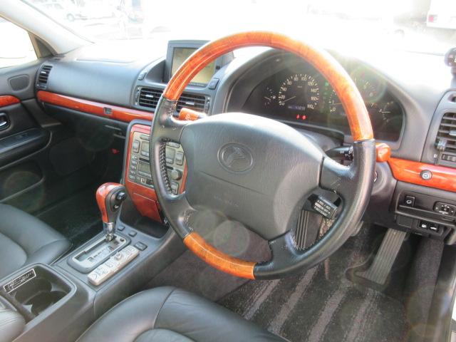 プログレ ＮＣ３００ｉＲバージョンウォールナットパック　最終後期　１オーナー　黒革シート　禁煙車　ナビ　Ｂモニター　フロントブラインドモニター　ＥＴＣ　ウッドコンビステアリング　ＨＩＤヘッドライト　純正アルミ　ＡＢＳ　パワーシート　シートヒーター（14枚目）