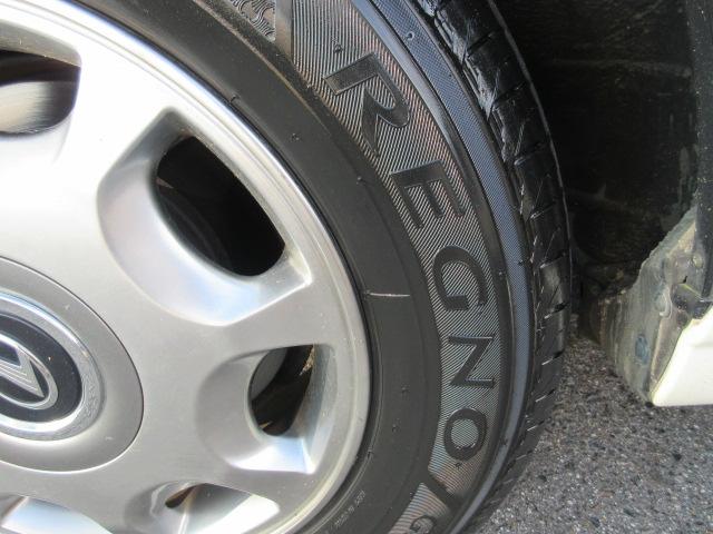 プログレ ＮＣ３００ｉＲバージョンウォールナットパック　最終後期　１オーナー　黒革シート　禁煙車　ナビ　Ｂモニター　フロントブラインドモニター　ＥＴＣ　ウッドコンビステアリング　ＨＩＤヘッドライト　純正アルミ　ＡＢＳ　パワーシート　シートヒーター（59枚目）
