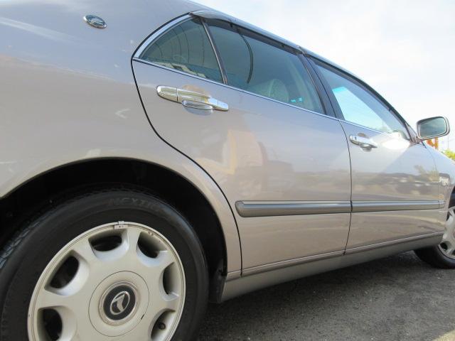 プログレ ＮＣ２５０　プライムセレクション　１オーナー　禁煙車　ＨＩＤヘッド　ナビ　ＥＴＣ　パワーシート（8枚目）