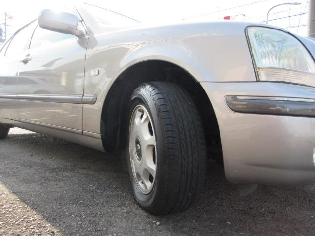 プログレ ＮＣ２５０　プライムセレクション　１オーナー　禁煙車　ＨＩＤヘッド　ナビ　ＥＴＣ　パワーシート（11枚目）