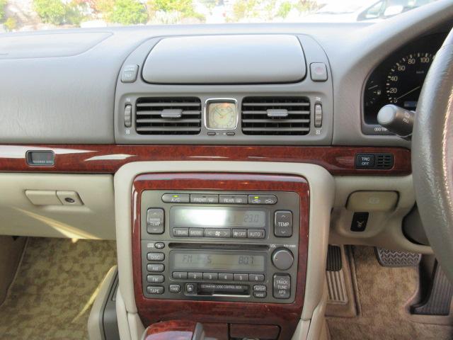 プログレ ＮＣ２５０　プライムセレクション　１オーナー　禁煙車　ＨＩＤヘッド　ナビ　ＥＴＣ　パワーシート（20枚目）