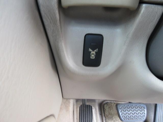 プログレ ＮＣ２５０　プライムセレクション　１オーナー　禁煙車　ＨＩＤヘッド　ナビ　ＥＴＣ　パワーシート（23枚目）