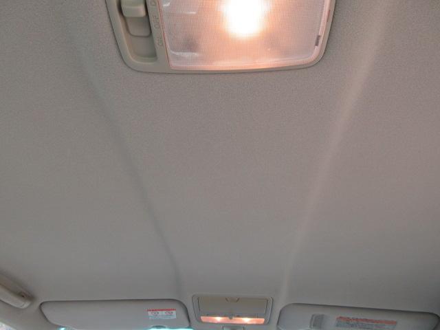 プログレ ＮＣ２５０　プライムセレクション　１オーナー　禁煙車　ＨＩＤヘッド　ナビ　ＥＴＣ　パワーシート（30枚目）