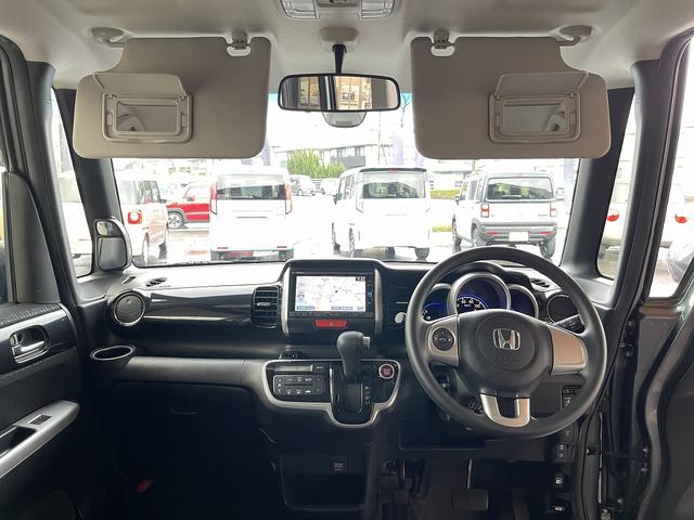 ホンダ N-BOXカスタム 21枚目