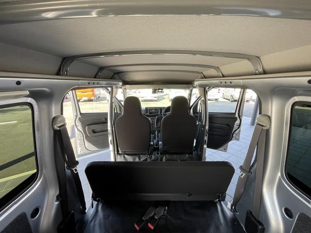 ハイゼットカーゴ DX SAIII ABS LEDヘッドライト アイドリングストップ 衝突軽減ブレーキ キーレス 純正ラジオ 両側スライドドア 禁煙(23枚目)