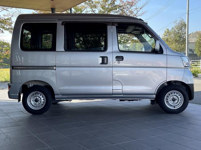 ハイゼットカーゴ DX SAIII ABS LEDヘッドライト アイドリングストップ 衝突軽減ブレーキ キーレス 純正ラジオ 両側スライドドア 禁煙(33枚目)