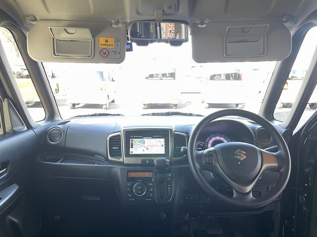 スペーシアカスタムＺ ベースグレード　ＨＩＤヘッドライト　シートヒーター　アイドリングストップ　衝突軽減ブレーキ　ドラレコ　ＣＤ　ＤＶＤ　ＴＶ　ナビ　Ｂｌｕｅｔｏｏｔｈ　ＵＳＢ　全方位カメラ　ステアリングリモコン　左側電動両側スライドドア（22枚目）