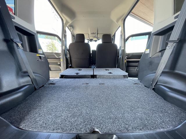 スペーシアカスタムＺ ベースグレード　ＨＩＤヘッドライト　シートヒーター　アイドリングストップ　衝突軽減ブレーキ　ドラレコ　ＣＤ　ＤＶＤ　ＴＶ　ナビ　Ｂｌｕｅｔｏｏｔｈ　ＵＳＢ　全方位カメラ　ステアリングリモコン　左側電動両側スライドドア（34枚目）