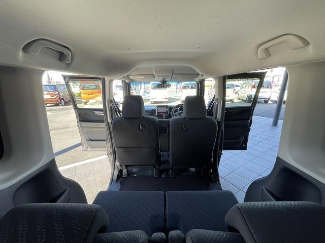 Ｎ－ＢＯＸカスタム Ｇ　ＳＳパッケージ　ＨＩＤヘッドライト　アイドリングストップ　衝突軽減ブレーキ　ＣＤ　ＤＶＤ　フルセグＴＶ　メモリーナビ　Ｂｌｕｅｔｏｏｔｈ　バックカメラ　両側電動スライドドア　禁煙（23枚目）