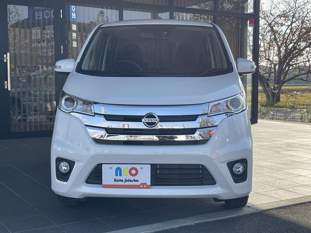 デイズ ハイウェイスターＸ　Ｖセレクション＋セーフティＩＩ　ＨＩＤヘッドライト　シートヒーター　ＥＴＣ　アイドリングストップ　衝突軽減ブレーキ　ＣＤ　ＤＶＤ　ワンセグＴＶ　メモリーナビ　ＵＳＢ入力　全方位カメラ　禁煙（35枚目）