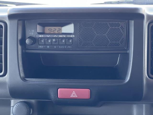 エブリイ ＰＡリミテッド　ＡＢＳ　ヘッドライトレベライザー　禁煙　キーレス　純正ラジオデッキ　両側スライドドア（15枚目）