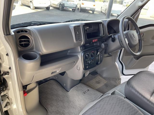 エブリイ ＰＡリミテッド　ＡＢＳ　ヘッドライトレベライザー　禁煙　キーレス　純正ラジオデッキ　両側スライドドア（18枚目）