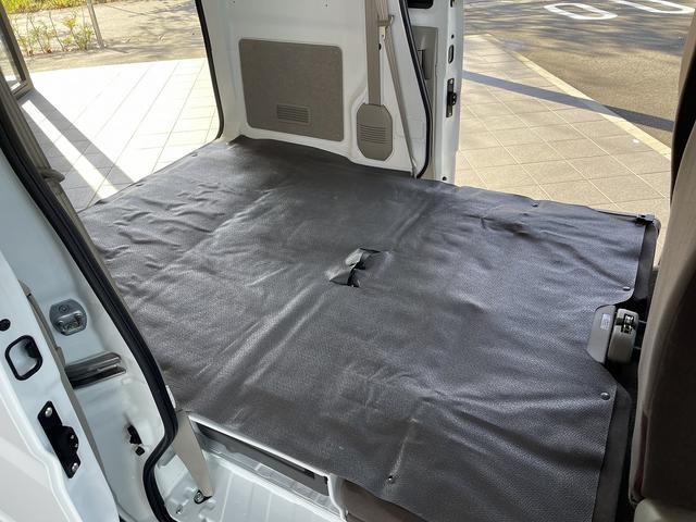 エブリイ ＰＡリミテッド　ＡＢＳ　ヘッドライトレベライザー　禁煙　キーレス　純正ラジオデッキ　両側スライドドア（25枚目）