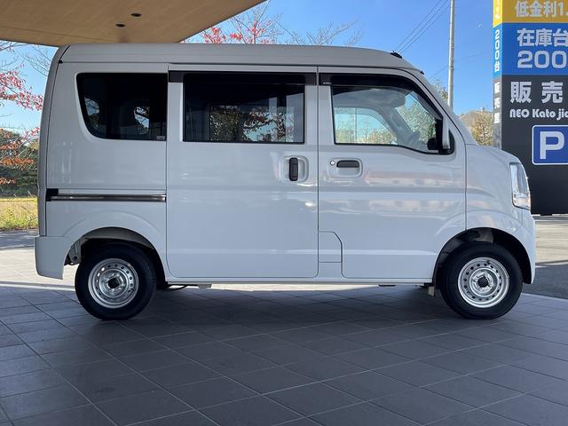 エブリイ ＰＡリミテッド　ＡＢＳ　ヘッドライトレベライザー　禁煙　キーレス　純正ラジオデッキ　両側スライドドア（32枚目）