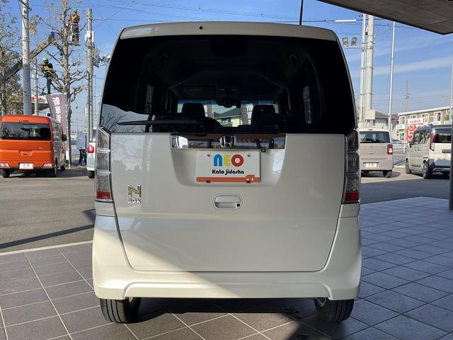 Ｎ－ＢＯＸ Ｇ・Ｌパッケージ　ＥＴＣ　アイドリングストップ　衝突軽減ブレーキ　スマートキー　ＣＤ　メモリーナビ　Ｂｌｕｅｔｏｏｔｈ　バックカメラ　ステアリングリモコン　左側電動両側スライドドア　禁煙（39枚目）
