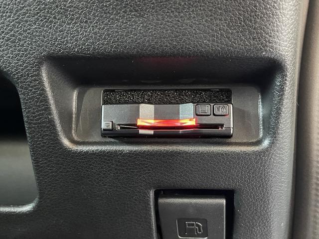 スペーシアカスタム ハイブリッドGS ワンオーナー LEDヘッドライト シートヒーター ETC アイドリングストップ 衝突軽減ブレーキ CD DVD フルセグTV SDナビ Bluetooth バックカメラ ステリモ 電動スライドドア(11枚目)