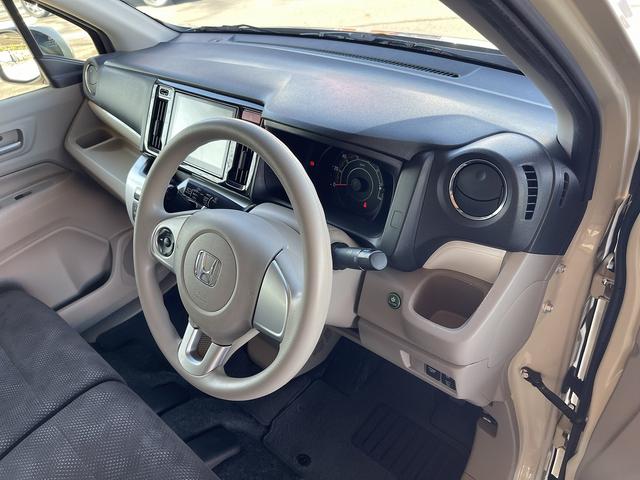 Ｎ－ＷＧＮ Ｇ　ＳＳコンフォートＬパッケージ　ＨＩＤヘッドライト　シートヒーター　ＥＴＣ　アイドリングストップ　衝突軽減ブレーキ　前後ドライブレコーダー　ＣＤ　ＤＶＤ　フルセグＴＶ　ＳＤナビ　Ｂｌｕｅｔｏｏｔｈ　バックカメラ　ステアリングリモコン（8枚目）