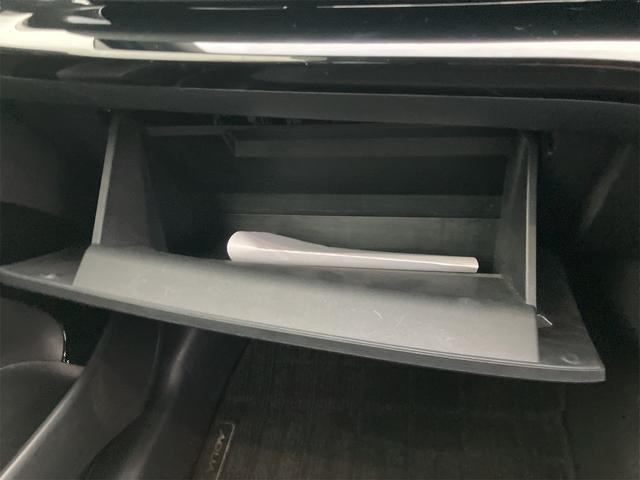 アクア G 10.5インチディスプレイオーディオナビ SDL APPLE CARPLAY 360度パノラミックビューモニター トヨタセーフティーセンス LEDヘッドランプ AC100Vアクセサリーコンセント(26枚目)